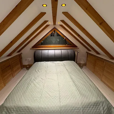 Schoene Maisonette In Wiesbaden Apartmán