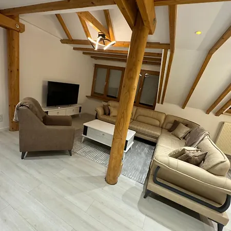 Schoene Maisonette In Wiesbaden