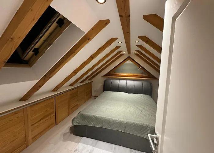 Schoene Maisonette In Wiesbaden