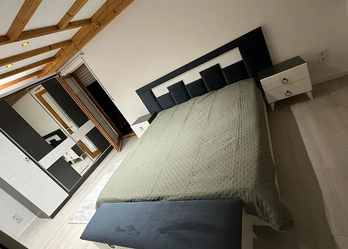 Schoene Maisonette In Wiesbaden Apartman