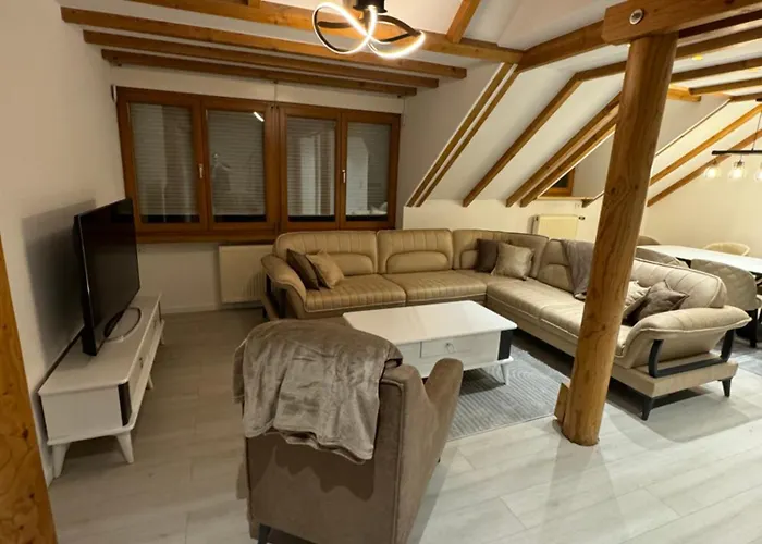 Schoene Maisonette In Wiesbaden *